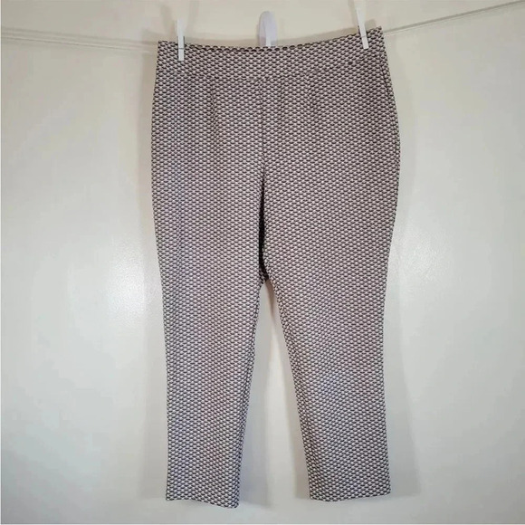 Easywear by Chico's Pull On Ankle Pants Elastic Waist Chico's 2 L - Picture 2 of 6